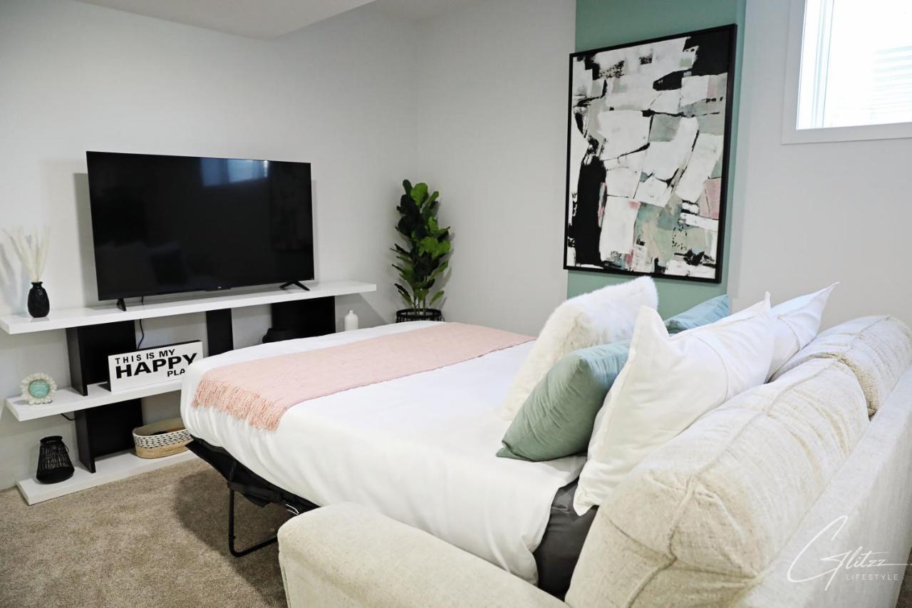 King Bed,Disney,Long Stays,Garage,Airport Edmonton Ngoại thất bức ảnh